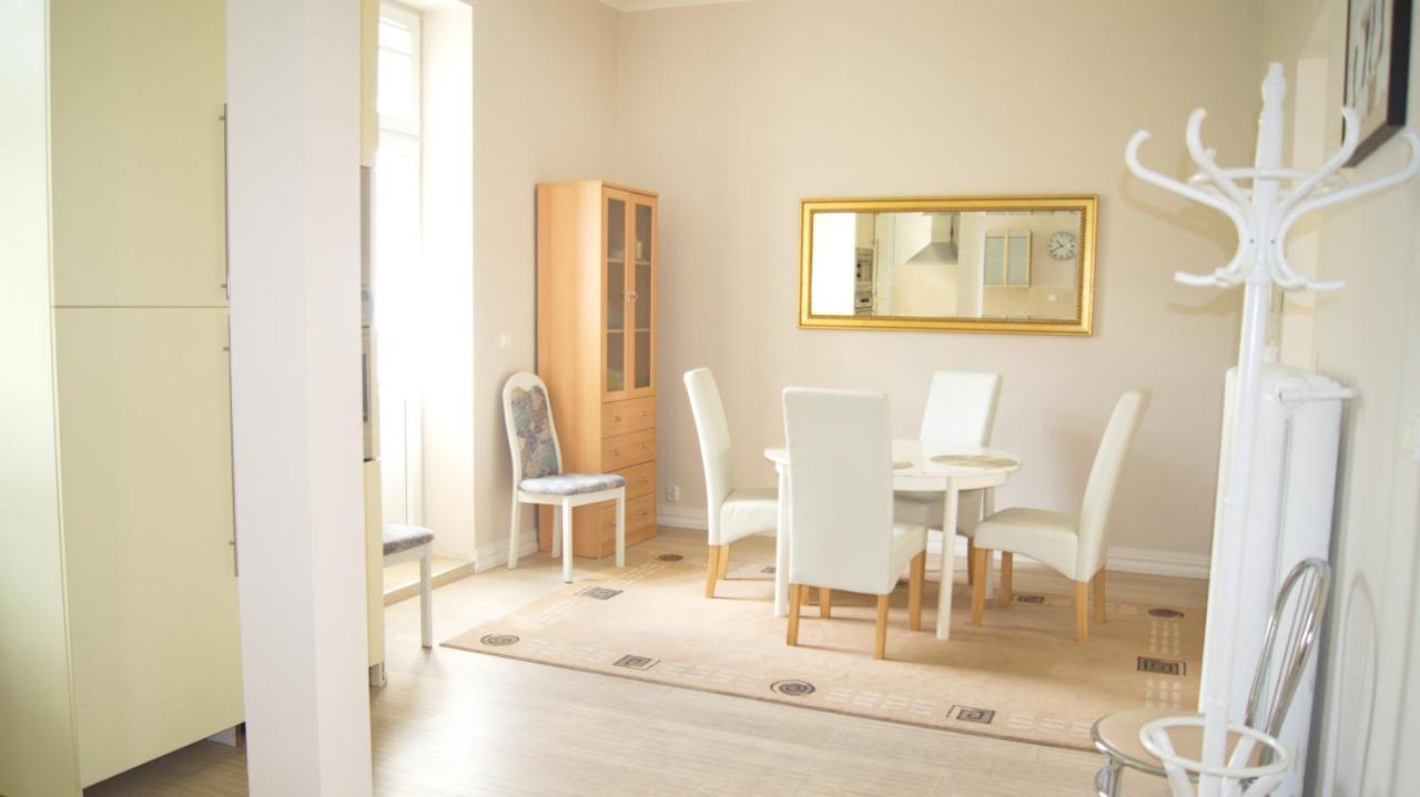 Apartment Home3city Grand *